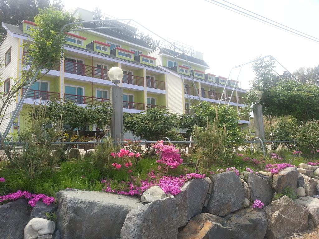Yongdu Beach Pension Boryeong Exterior photo