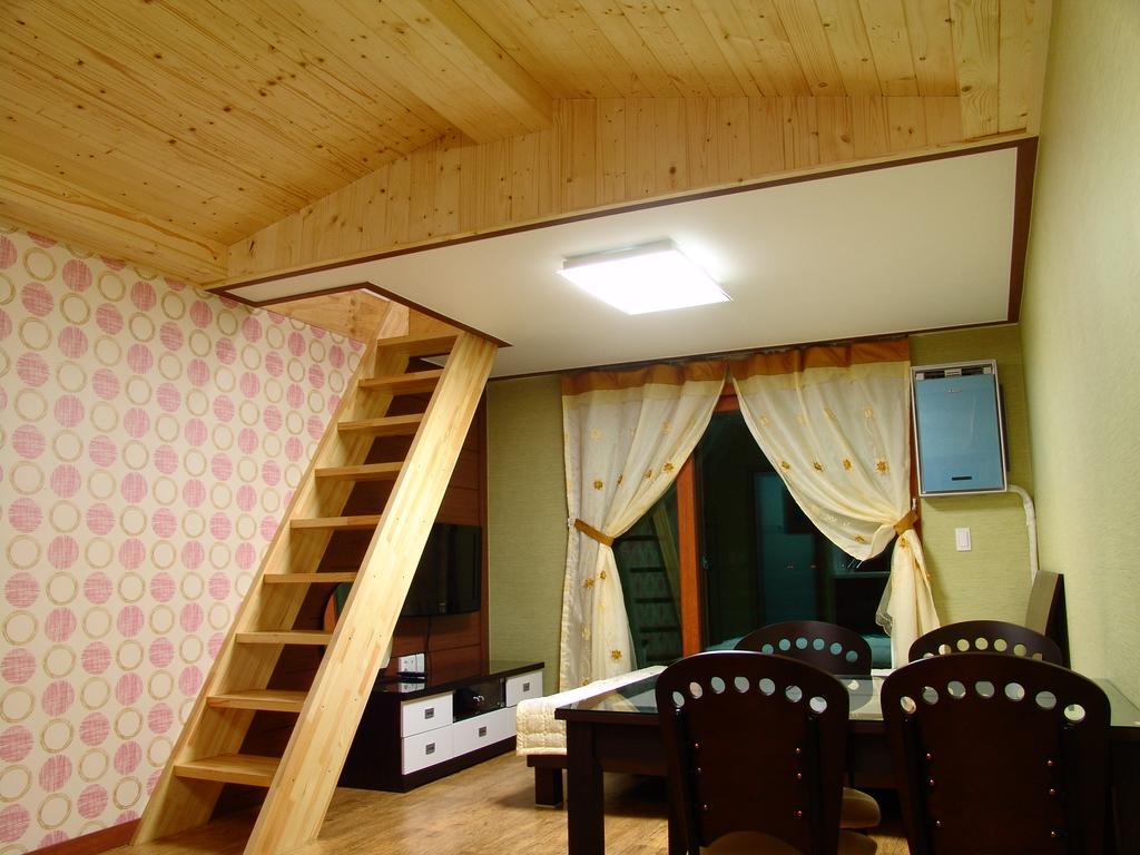 Yongdu Beach Pension Boryeong Exterior photo